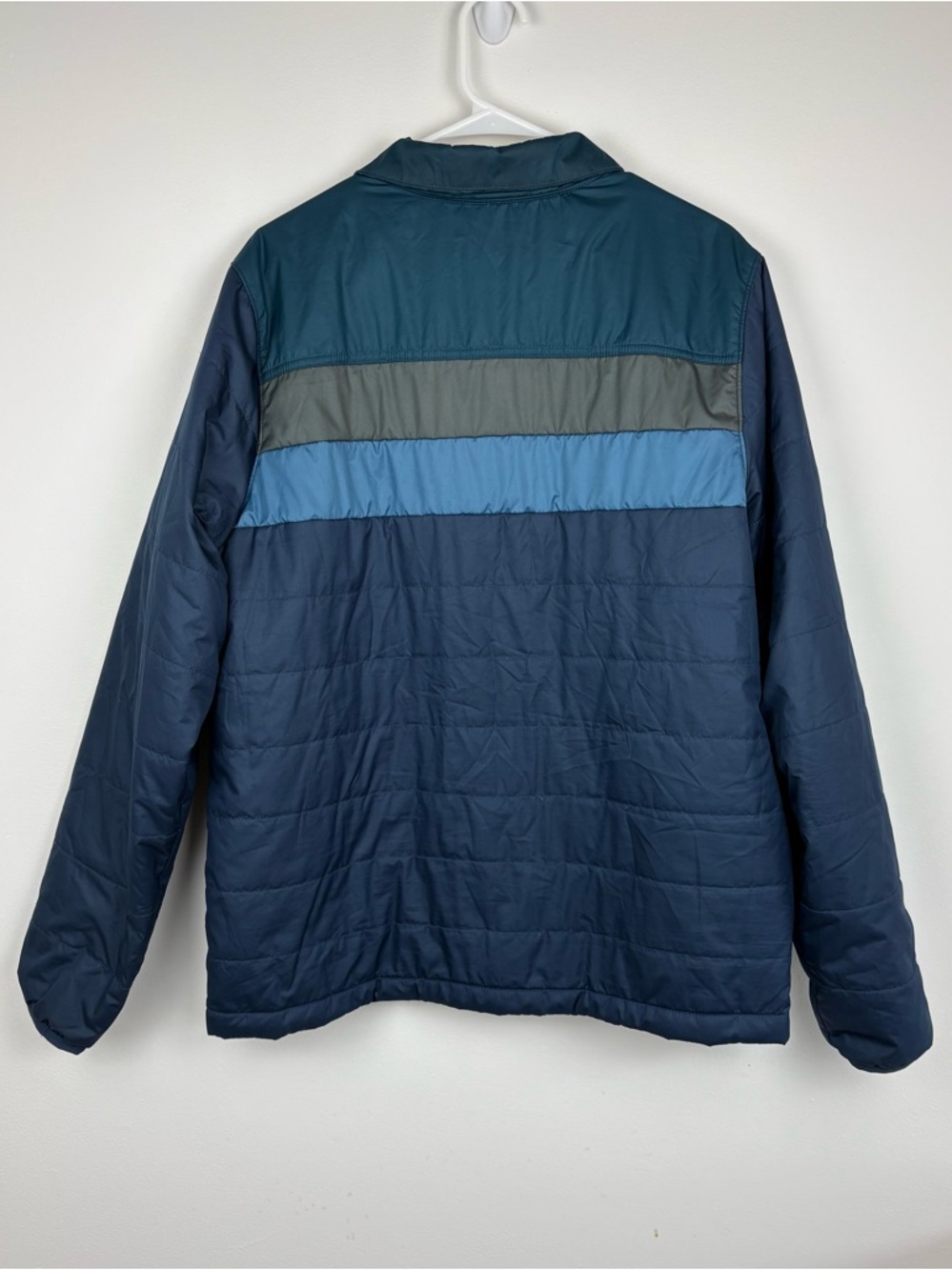 L.L. Bean Men's Mountain Classic Puffer Jacket Colorblock Navy Marine Blue Large - Picture 5 of 8